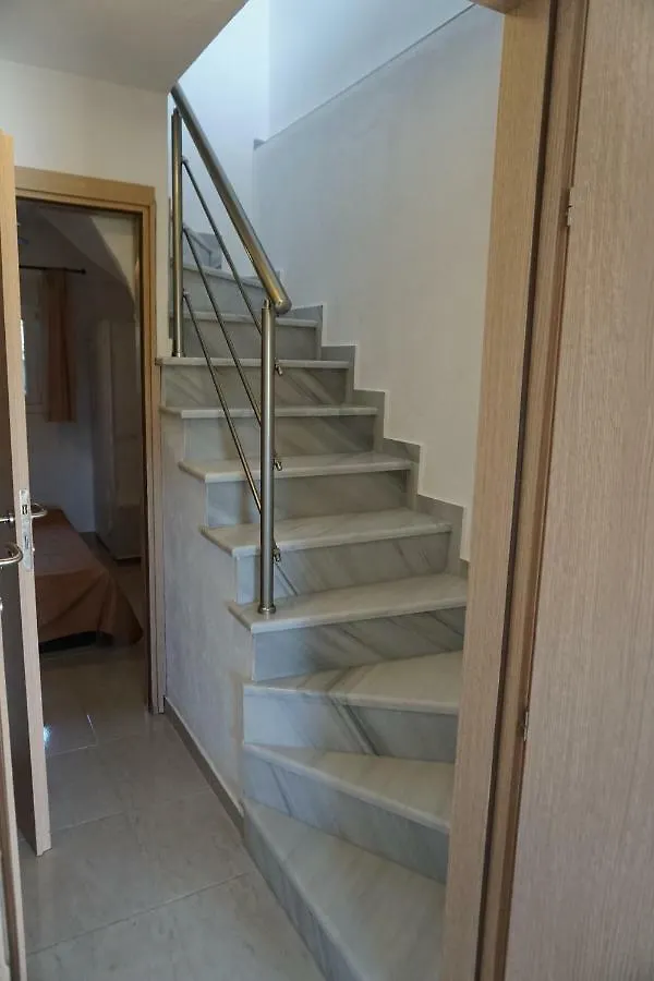 Lejlighed Gabrilos Haus Porto Koufo